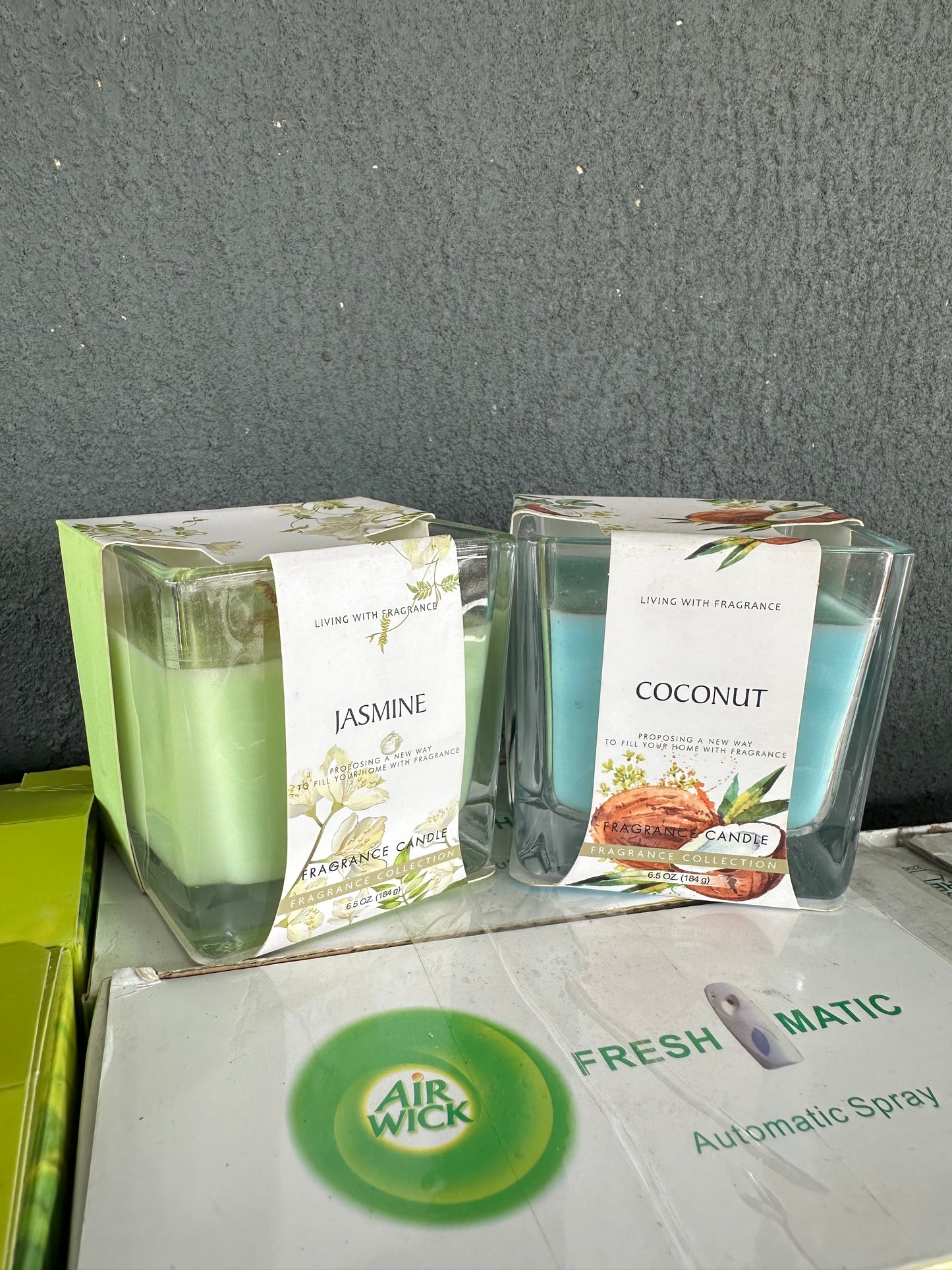 Living With Fragrance Luxury Candles